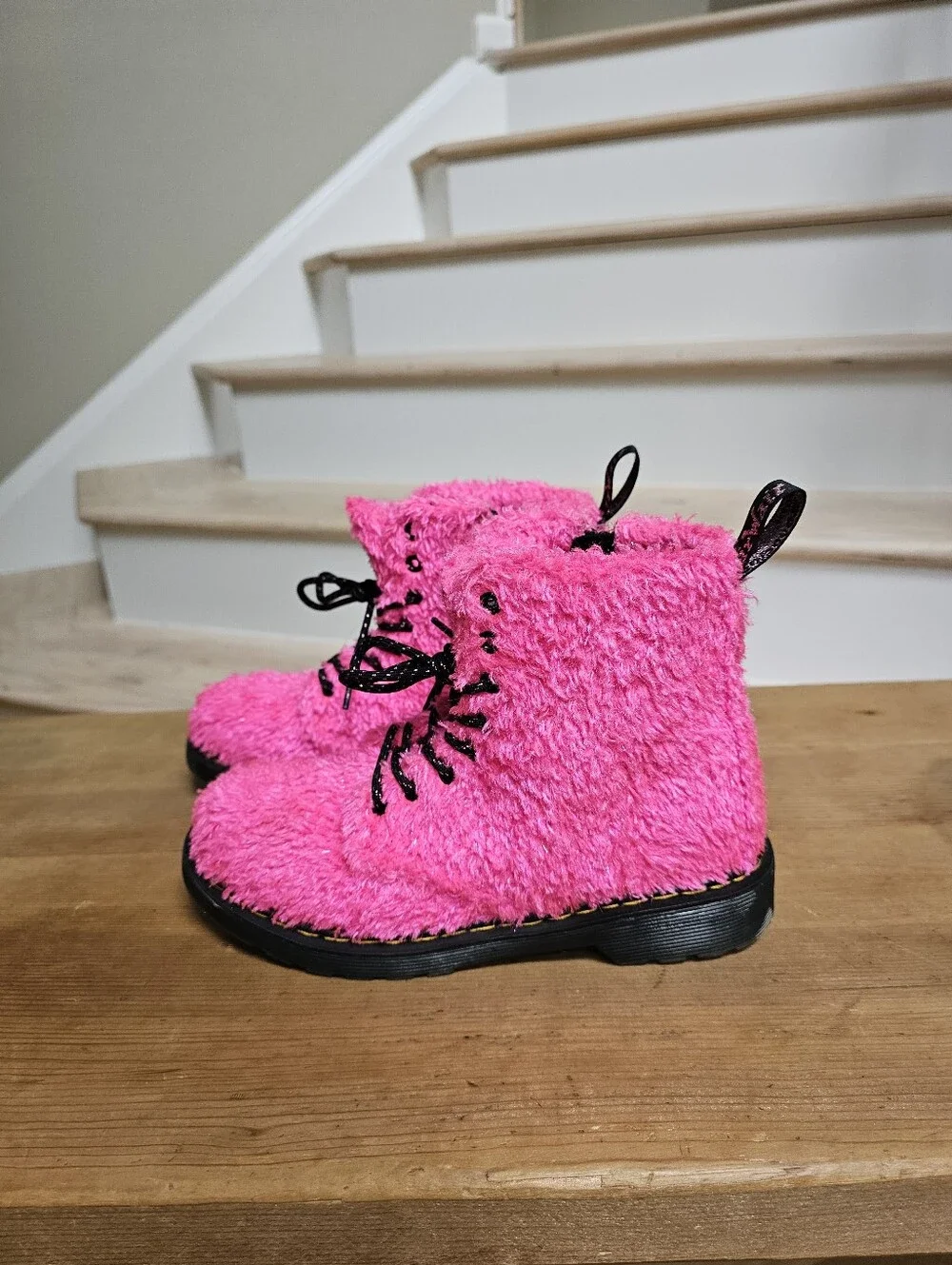 DR. MARTENS 1460 Pascal J Tinsel Fur Boots Kid's Size 3 Clash Pink